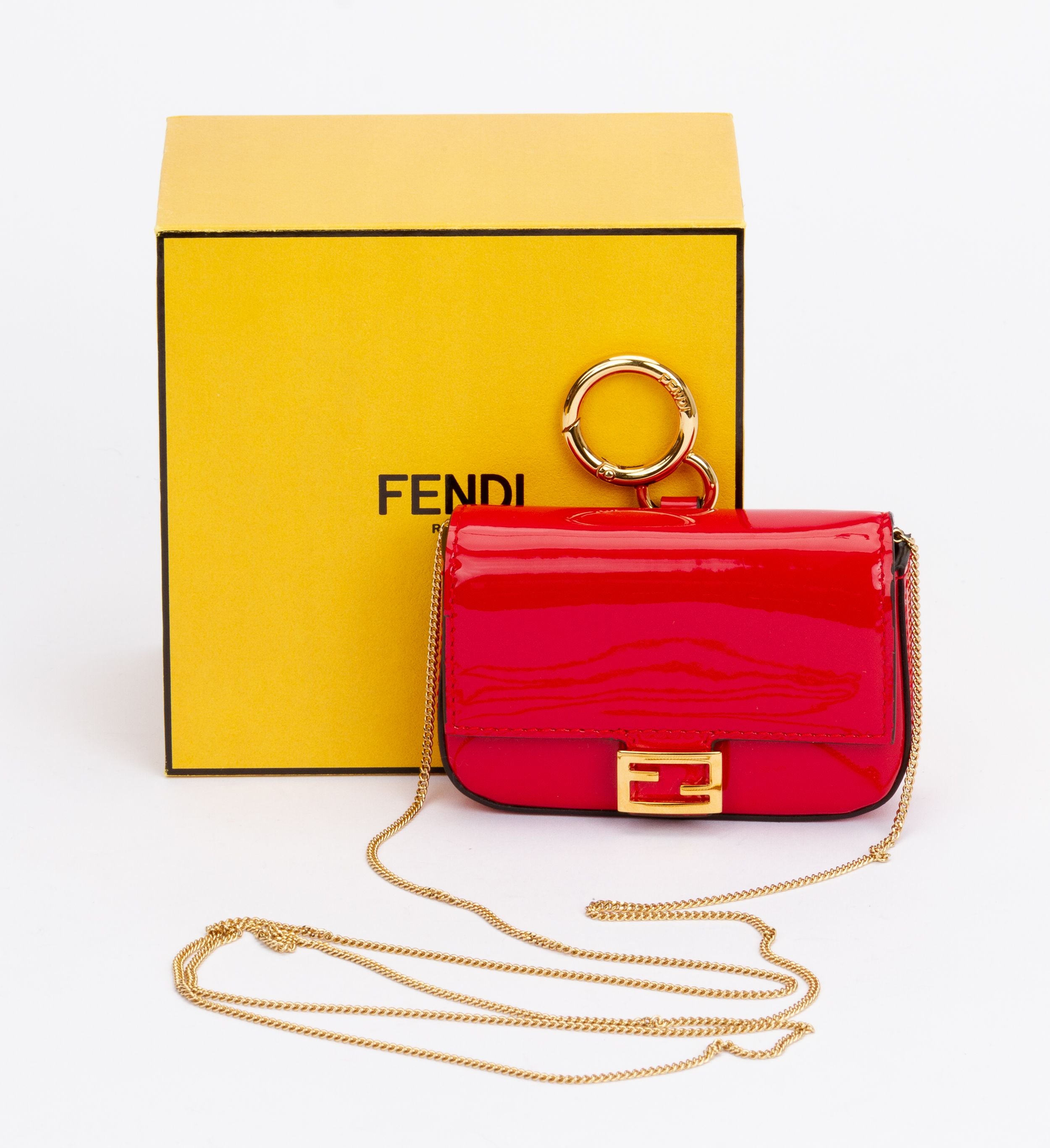 Arm candy of the week: Fendi's peekaboo bag in a plethora of hues -  Luxurylaunches